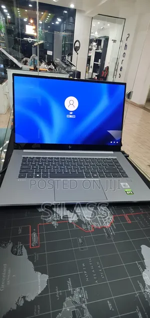 New Laptop HP ZBook Create G7 16GB Intel Core I7 SSD 1T