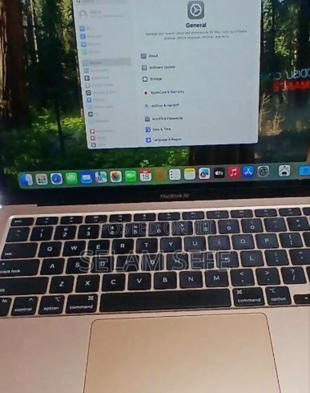 New Laptop Apple MacBook Air 2020 M1 8GB Apple M1 SSD 256GB