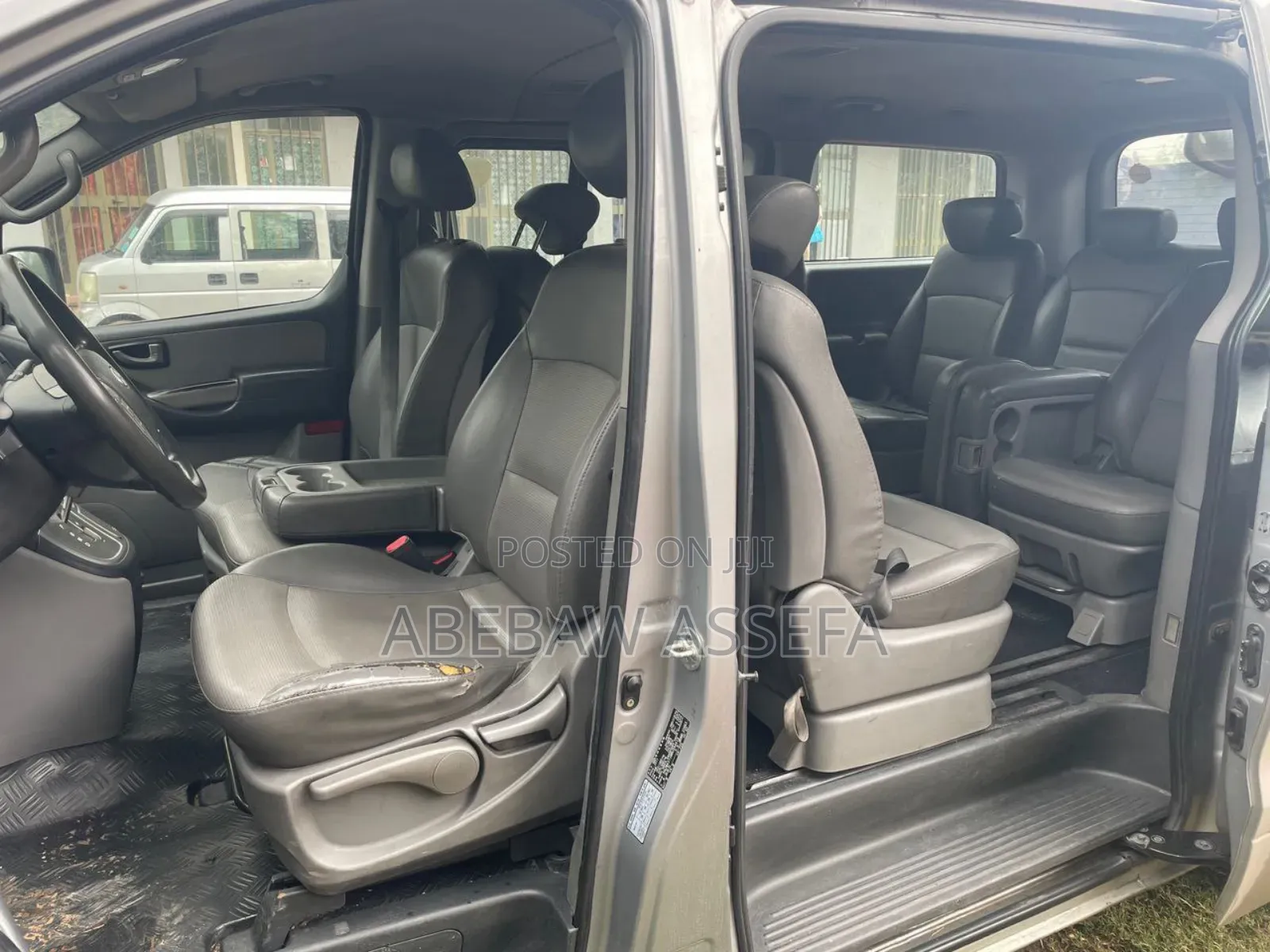 Hyundai Starex 2012 Silver