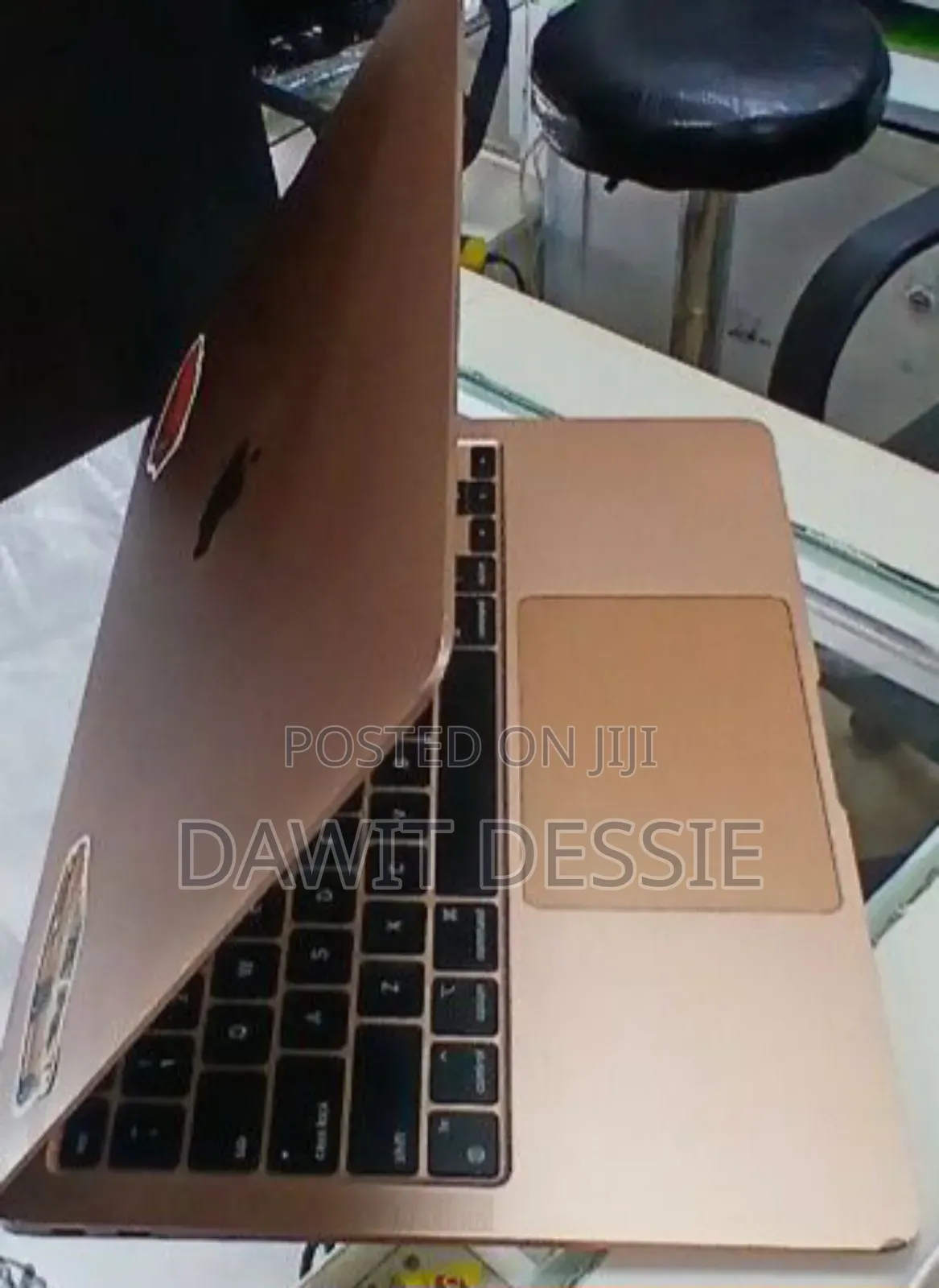 New Laptop Apple MacBook Air 2020 M1 8GB Apple M1 SSD 512GB