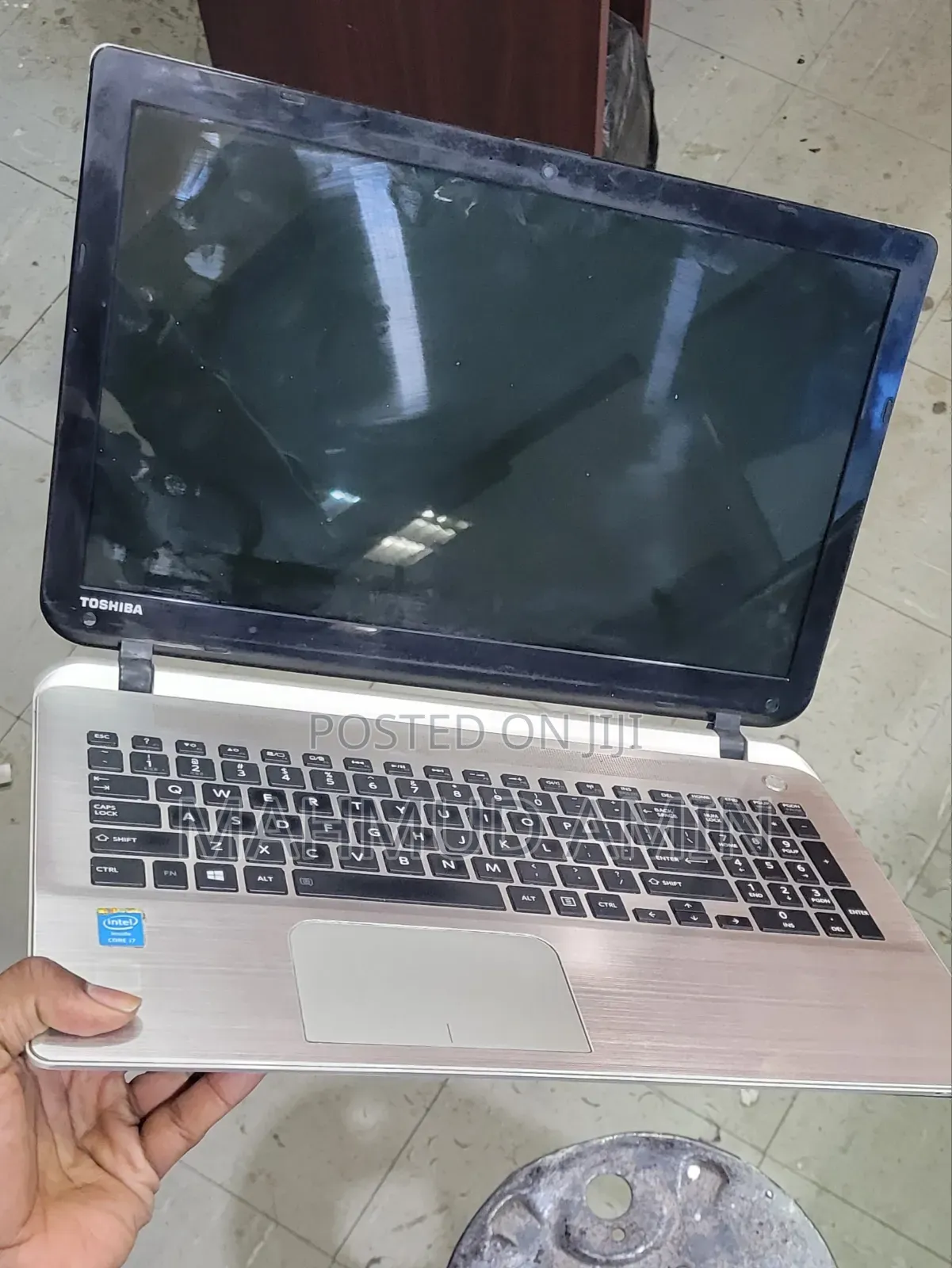 Laptop Toshiba Satellite C55 4GB Intel Core I7 HDD 1T