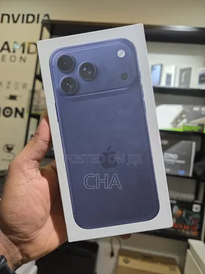 Photo - New Apple iPhone 17 Pro Max 256 GB Blue