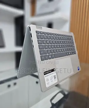 New Laptop HP OmniBook 5 Flip 16GB Intel Core 7 SSD 512GB