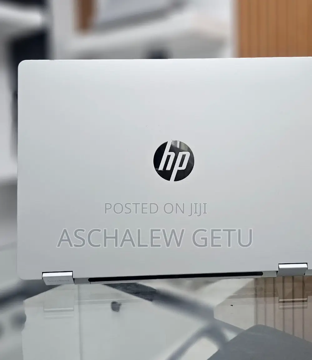 New Laptop HP OmniBook 5 Flip 16GB Intel Core 7 SSD 512GB