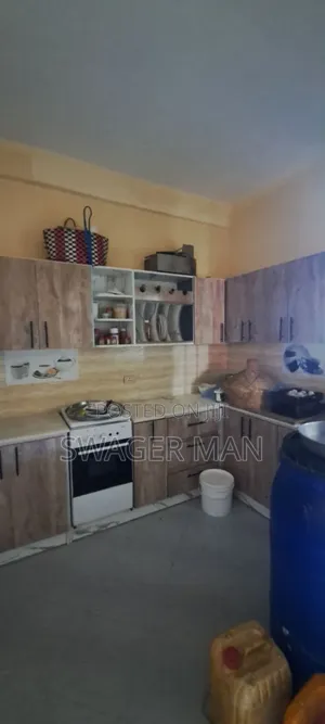 Furnished 7bdrm Townhouse/Terrace in Tafo, Yeka for sale