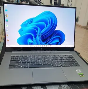 Photo - New Laptop HP ZBook 15 16GB Intel Core I7 SSD 1T