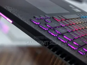 New Laptop Asus ROG Strix G15 16GB AMD Ryzen 7 SSD 1T