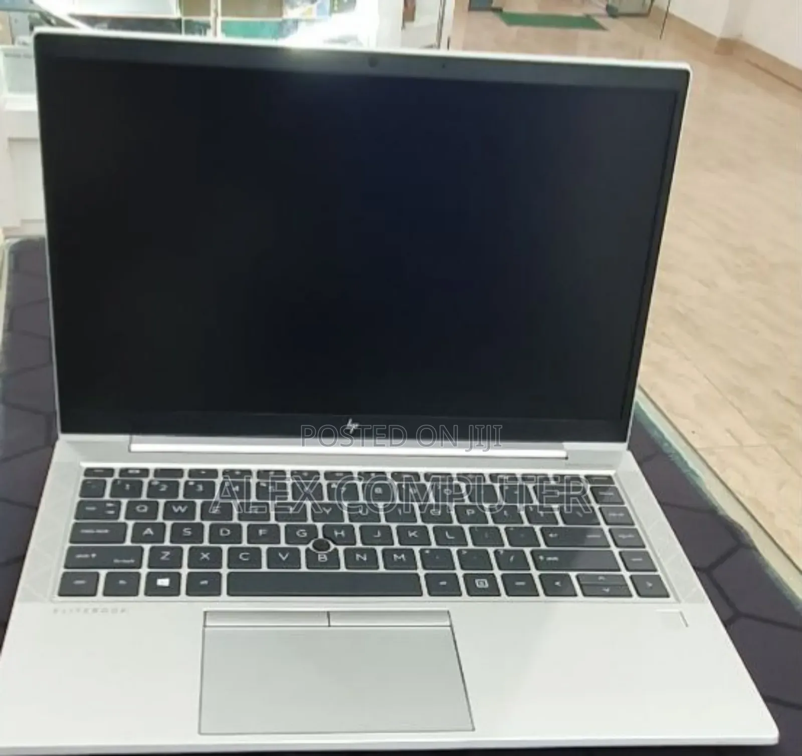 New Laptop HP EliteBook 845 G7 16GB AMD Ryzen 5 SSD 512GB