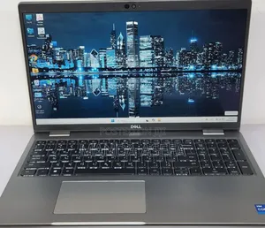 New Laptop Dell 32GB Intel Core I7 SSD 512GB