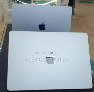 New Laptop Apple MacBook Air 2025 M4 13-Inch 16GB Apple M4 SSD 256GB