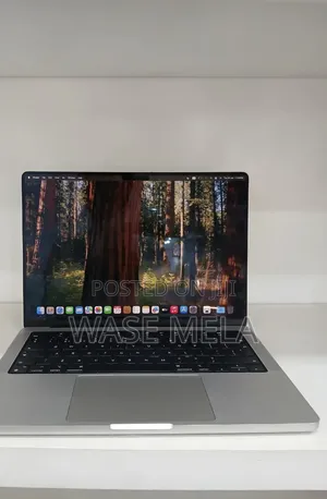 New Laptop Apple MacBook Pro M1 16GB Apple M1 Pro SSD 1T