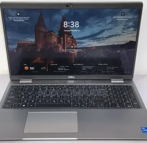 Photo - New Laptop Dell Precision 15 5520 32GB Intel Core i7 SSD 1T