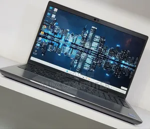 New Laptop Dell Precision 15 5520 32GB Intel Core i7 SSD 1T