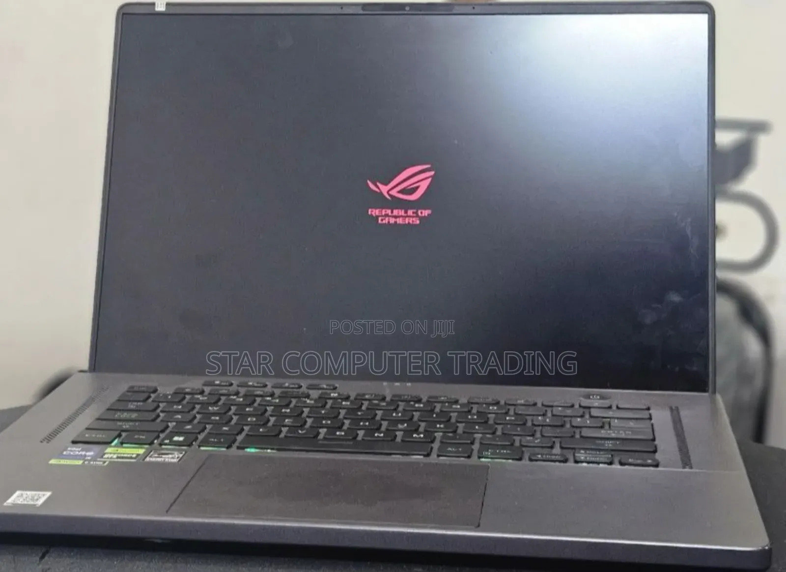 New Laptop Asus ROG Strix G15 16GB AMD Ryzen 9 SSD 512GB