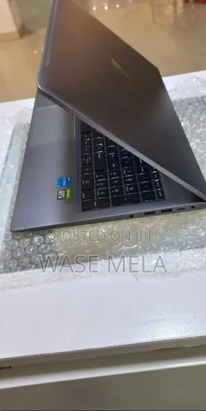 New Laptop HP ZBook 15 16GB Intel Core I5 SSD 512GB