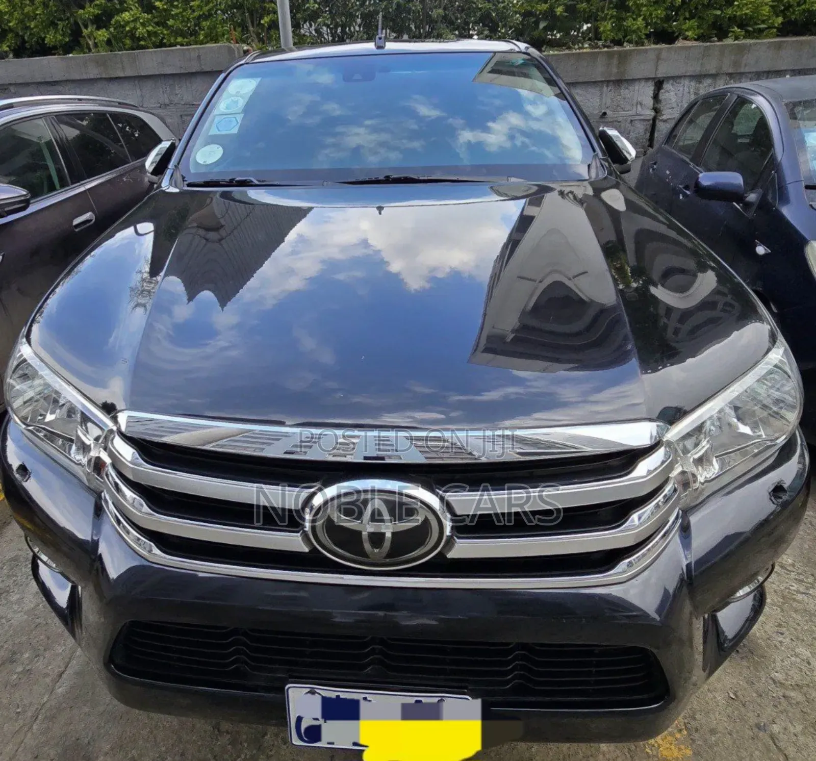 Toyota Hilux 2020 Matt Black