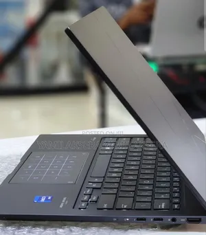 Photo - New Laptop Asus 16GB Intel Core I7 SSD 512GB