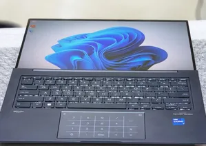 New Laptop Asus 16GB Intel Core I7 SSD 512GB