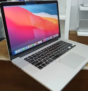 Photo - New Laptop Apple MacBook Pro 2015 16GB Intel Core I7 SSD 256GB