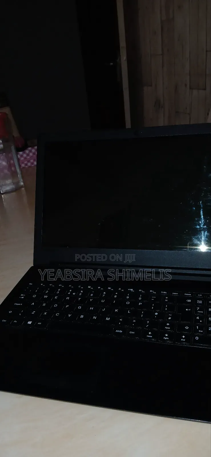 Laptop Lenovo IdeaPad 110 12GB Intel Core I5 HDD 1T