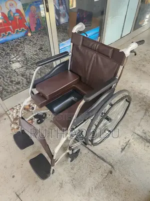 Wheelchair延長commode Wheelchair輕易wheelchair丸及toilet Wheelchair Medical
