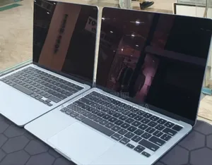 New Laptop Apple MacBook Air 2025 M4 13-Inch 16GB Apple M4 SSD 256GB