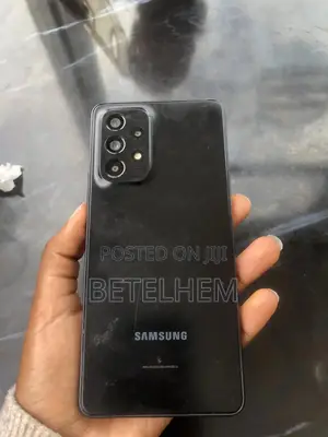 Photo - Samsung Galaxy A52 5G 128 GB Black