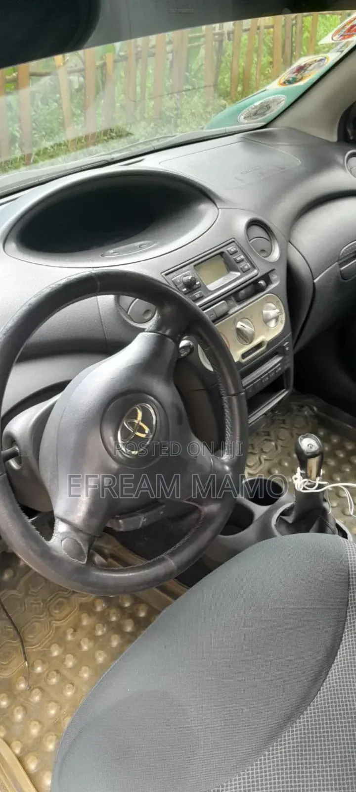 Toyota Yaris 2005 Gray