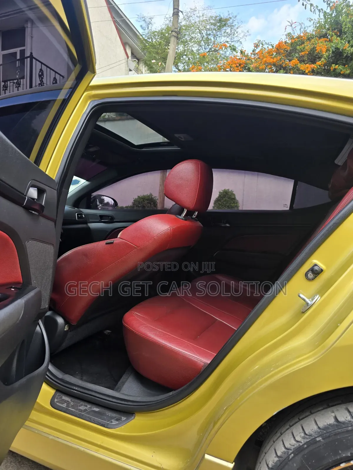 Hyundai Avante 2017 Gold