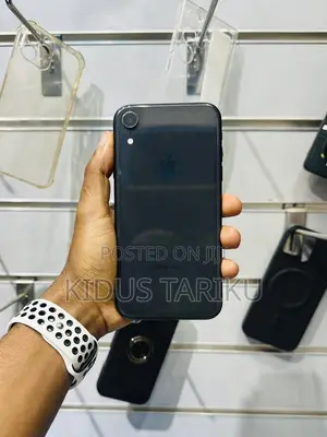 Photo - Apple iPhone XR 64 GB Black