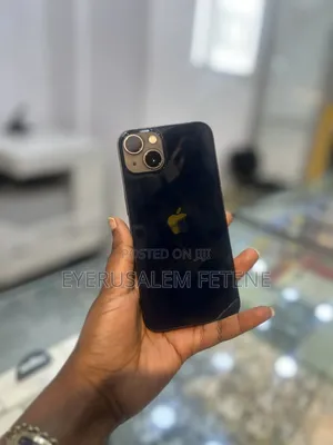 Apple iPhone 13 128 GB