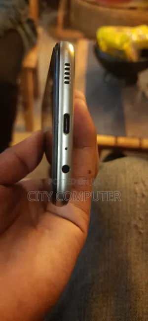 New Samsung Galaxy F04 64 GB Gray