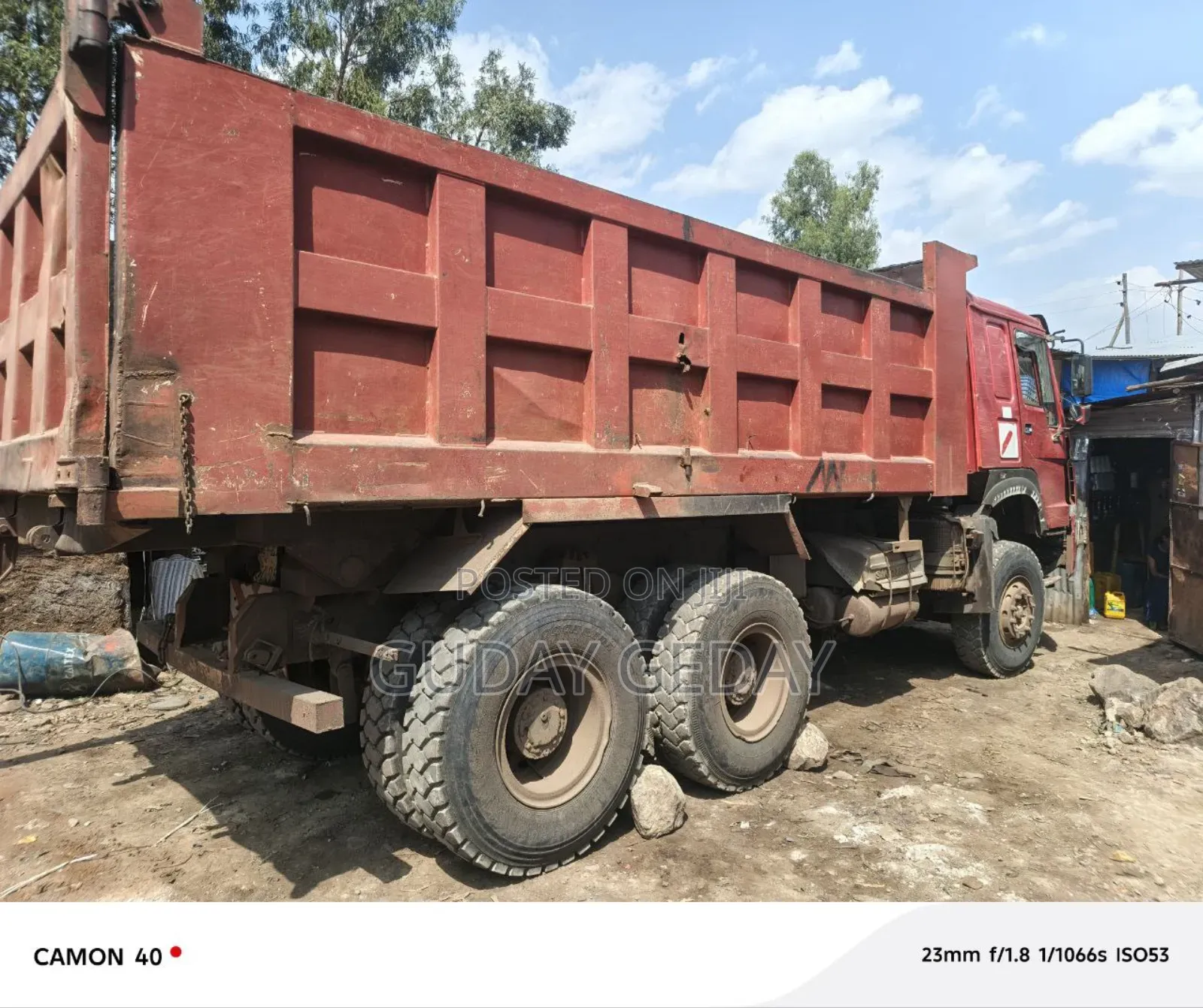 Sinotruk Howo 2015 Red