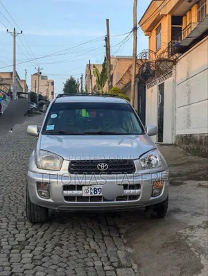 Photo - Toyota RAV4 2001 Silver