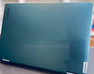 New Laptop Lenovo Yoga 700 8GB AMD Ryzen 5 SSD 512GB