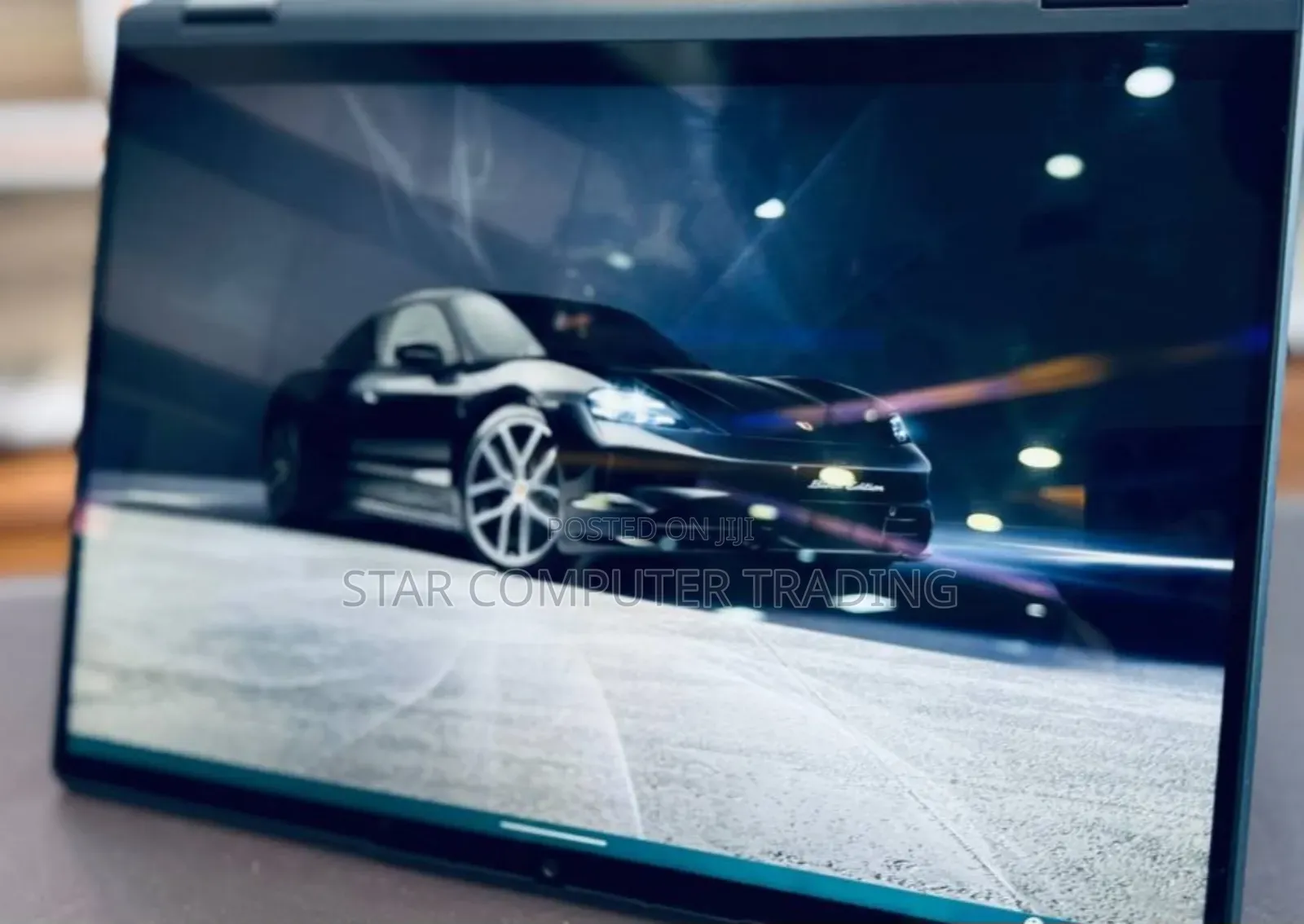 New Laptop Lenovo Yoga 700 8GB AMD Ryzen 5 SSD 512GB