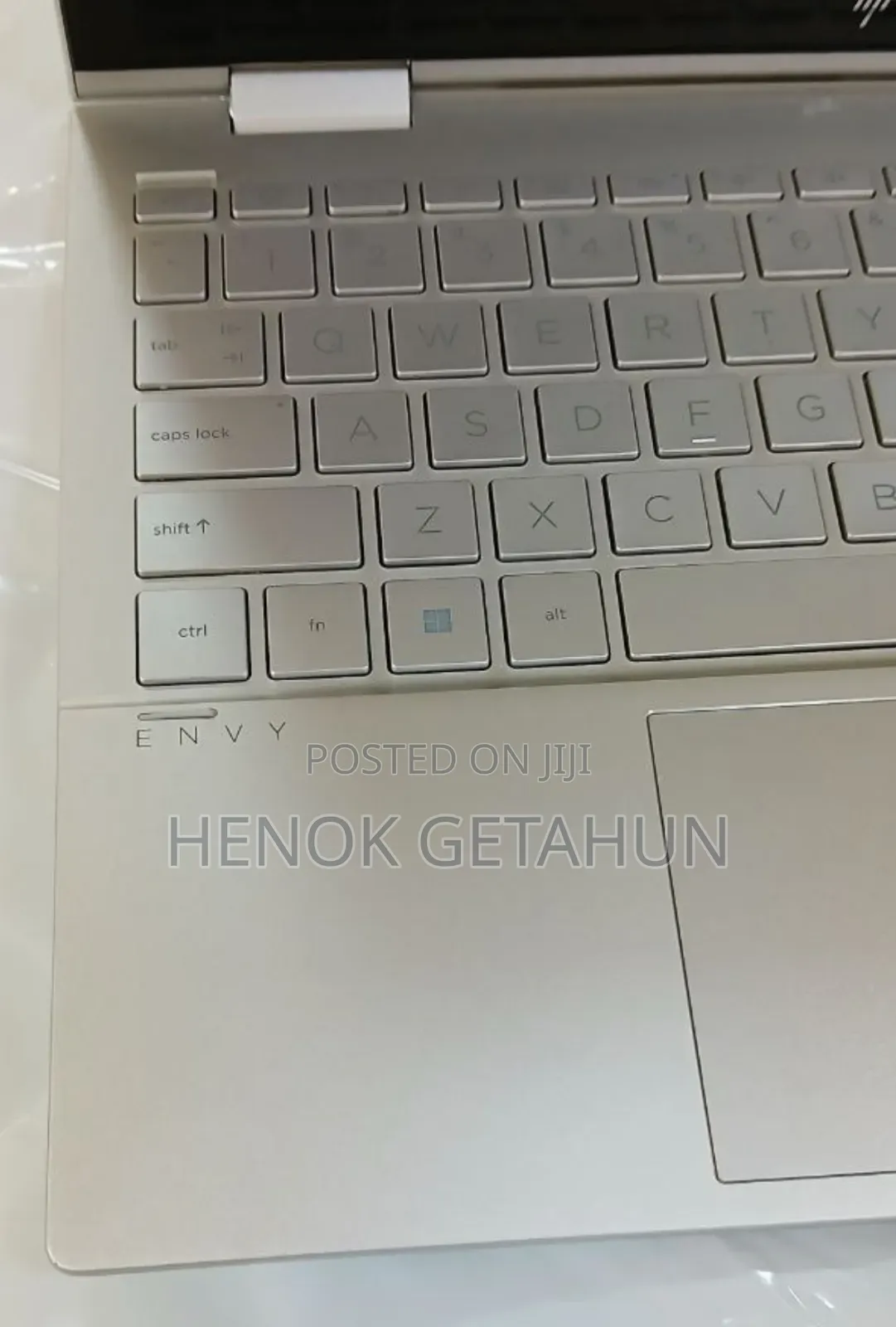 New Laptop HP Envy X360 8GB Intel Core I7 SSD 512GB