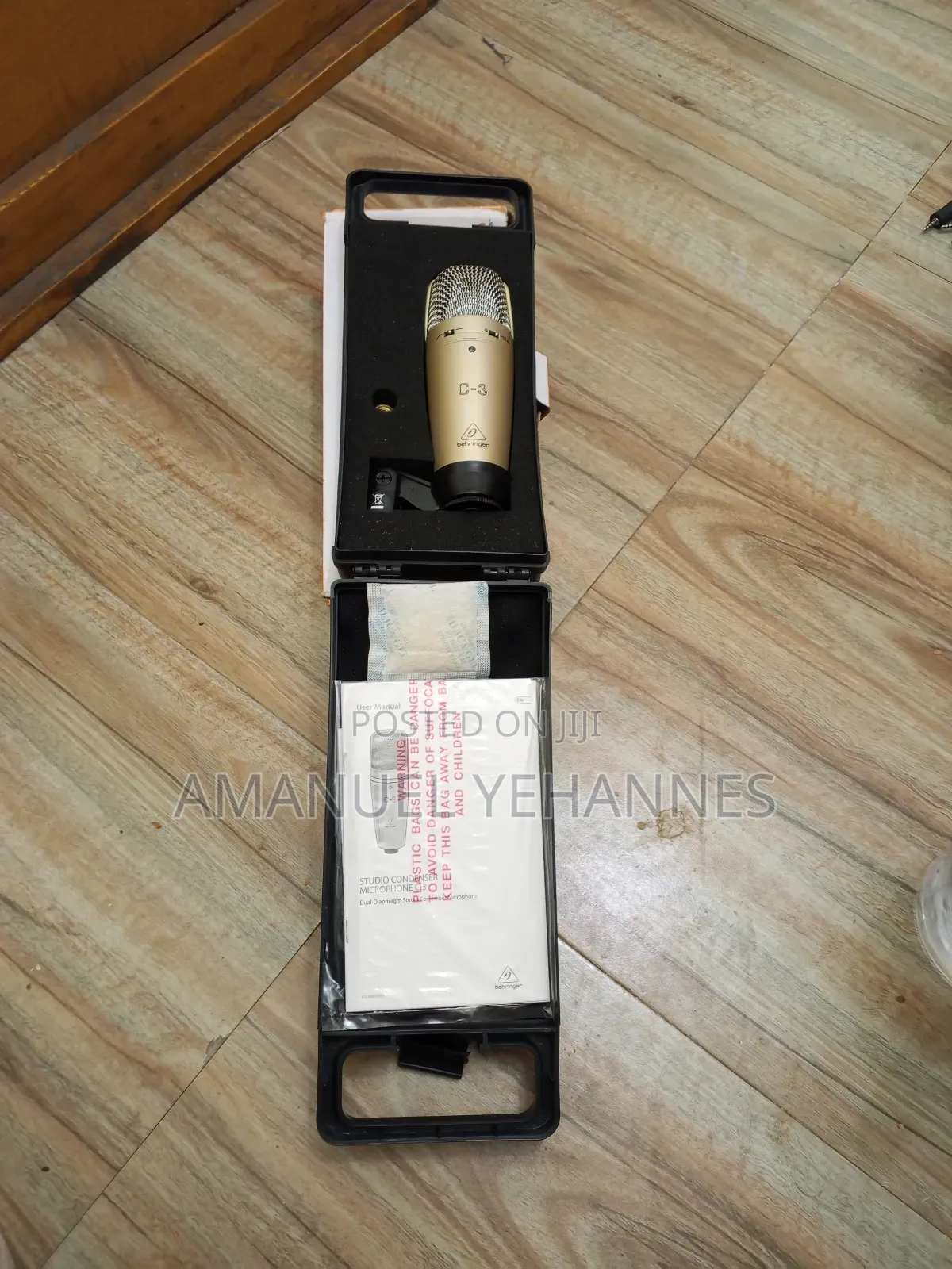 Behringer C-3 Studio Microphone