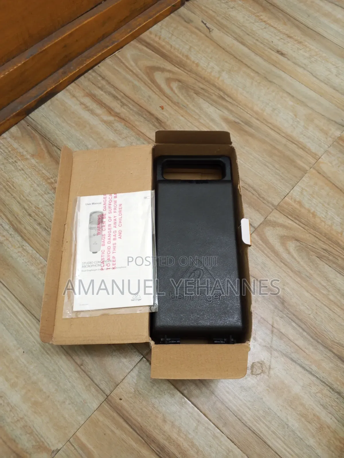 Behringer C-3 Studio Microphone