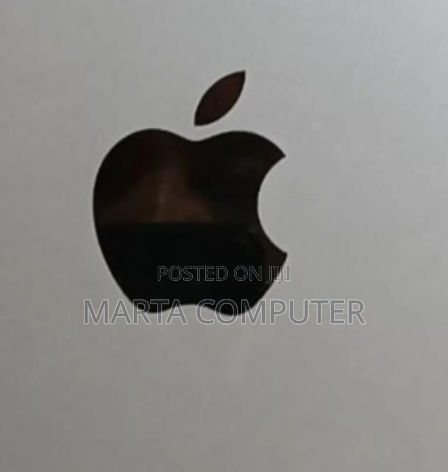 New Laptop Apple MacBook Air 2022 M2 8GB Intel Core I5 SSD 256GB