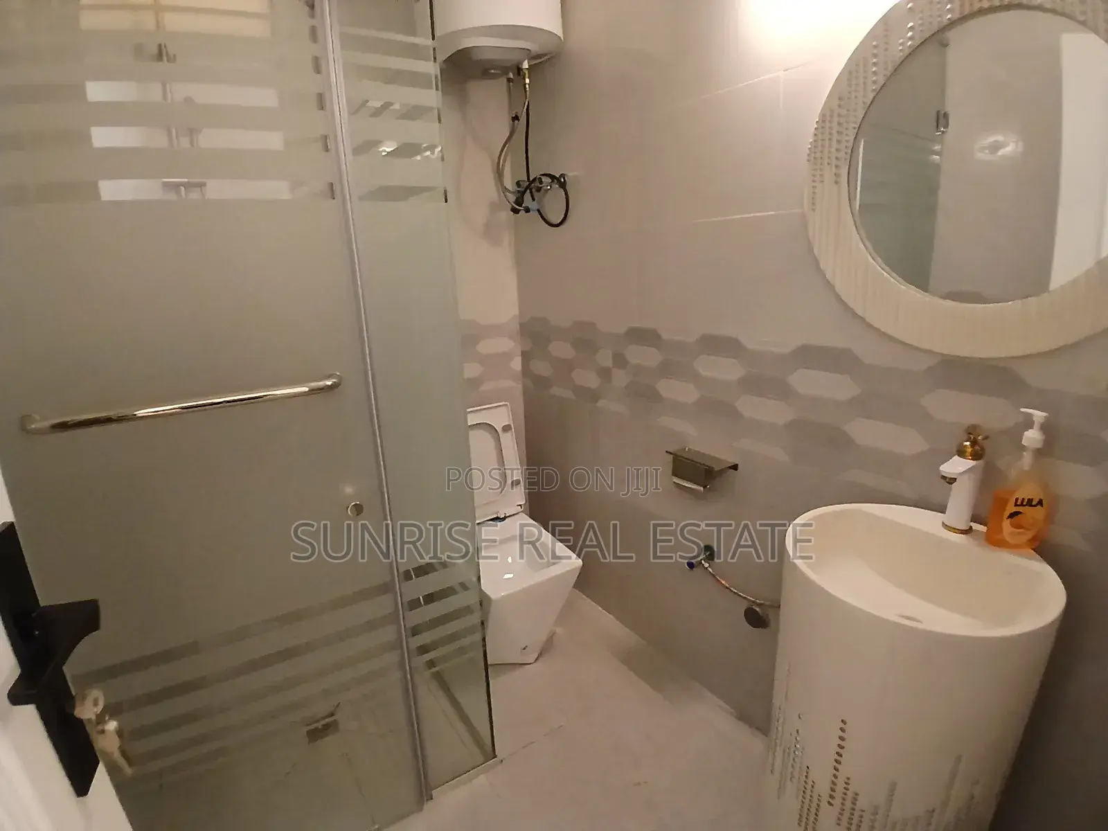 Furnished 3bdrm Apartment in Bole for rent