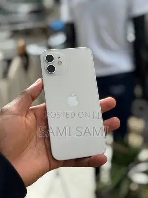 Photo - Apple iPhone 12 128 GB