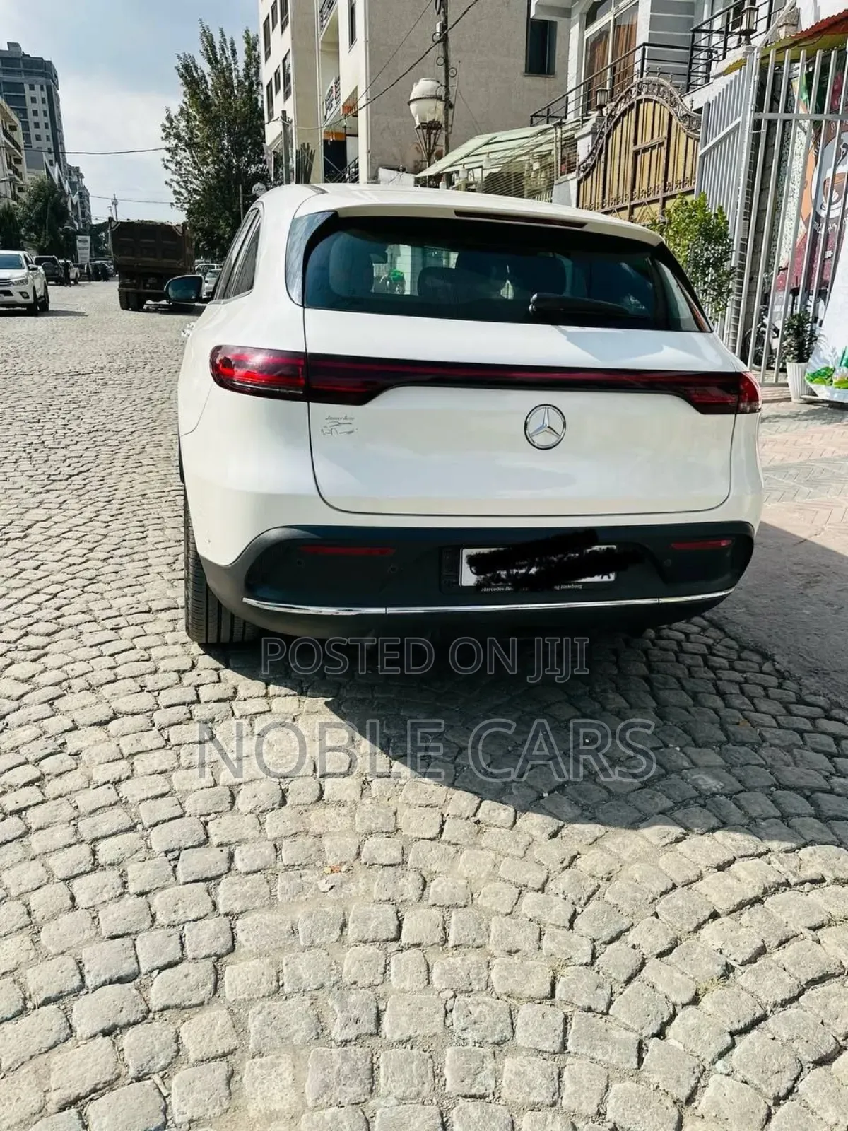 Mercedes-Benz EQC EQC400 4MATIC 2023 White