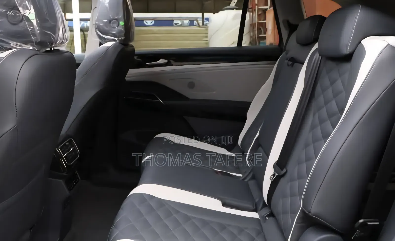 New Volkswagen ID.6 2024 Beige