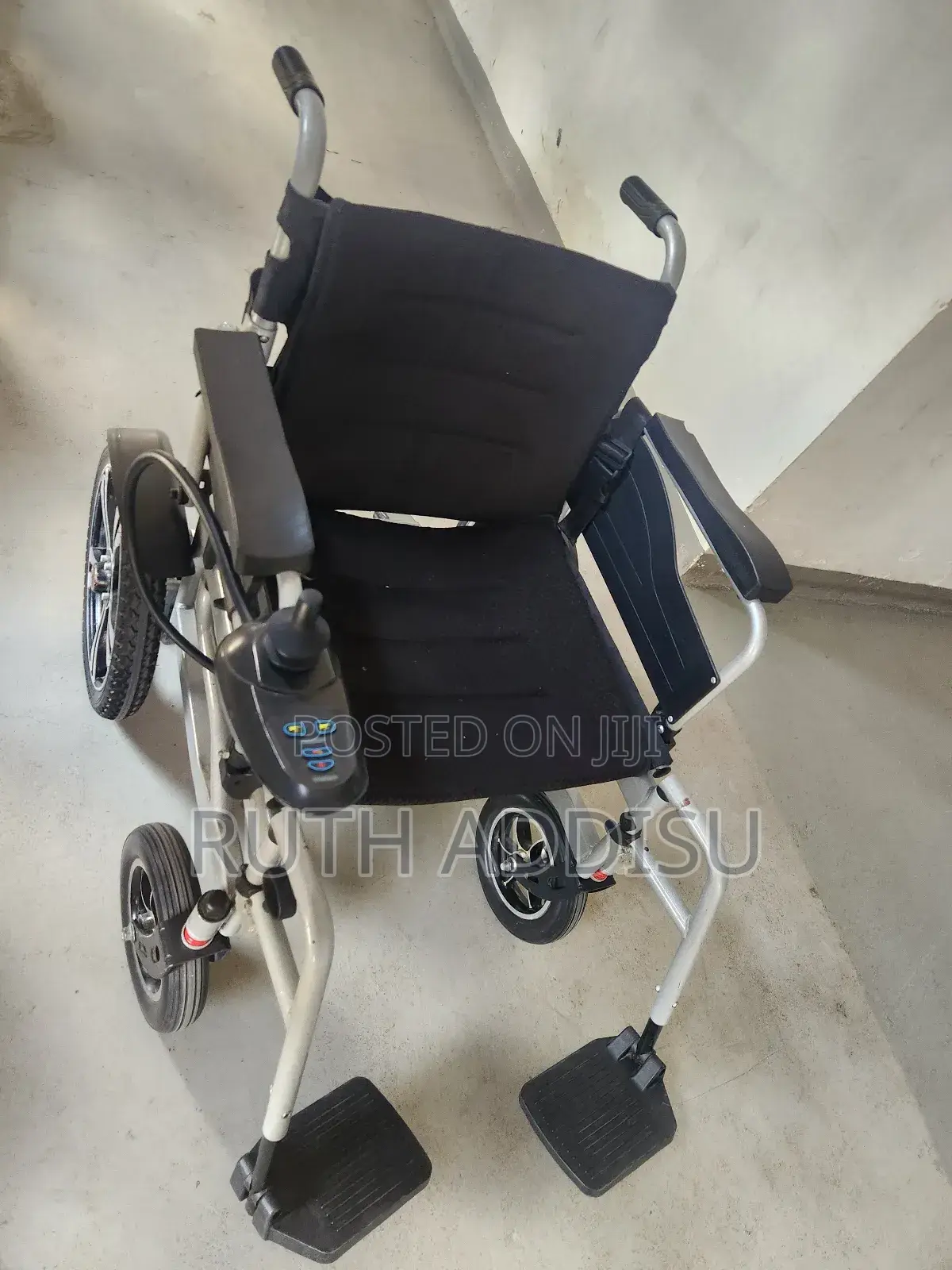 Mobility Plus Electrical Wheelchair Made in Usa Wheelchair管轄wheelchair