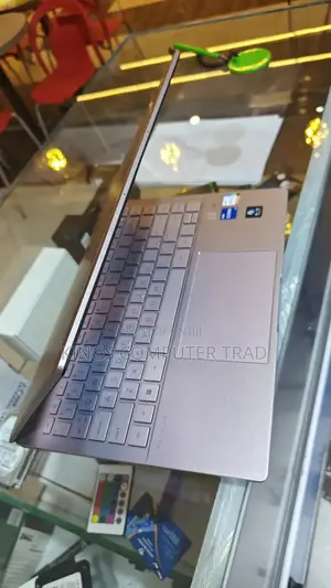 New Laptop HP Pavilion 14 16GB Intel Core I7 SSD 1T