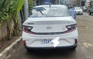 Hyundai I10 2022 Ivory