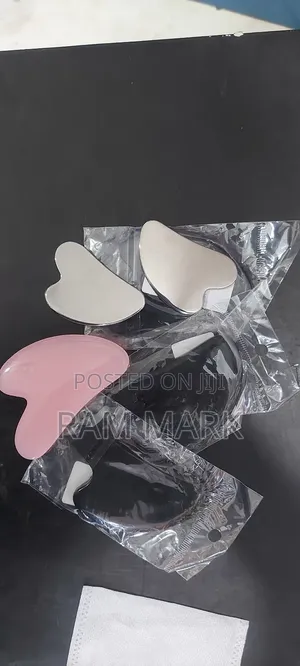 Photo - Face Massager