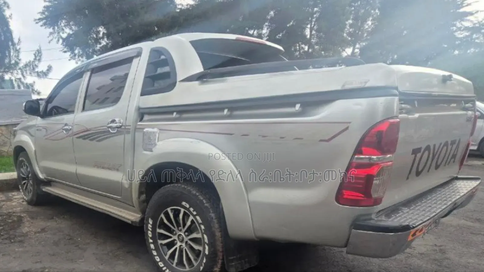 Toyota Hilux 2013 Silver