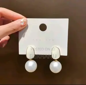 Photo - Perle Earings